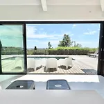 Magnifique Avec Piscine, Vue Villa